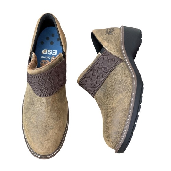 Timberland PRO Shoes - Timberland Pro Women's Riveter slip on work shoes w alloy safety‎ toes sz 9.5